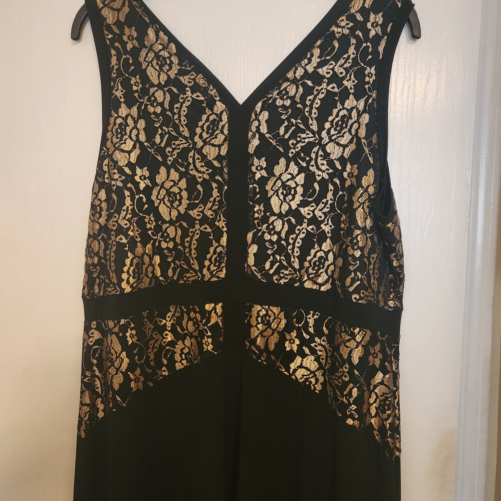 Elegant Black and Gold Lace Full Length Plus Size Gown